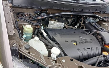 Mitsubishi Outlander III рестайлинг 3, 2010 год, 1 150 000 рублей, 27 фотография