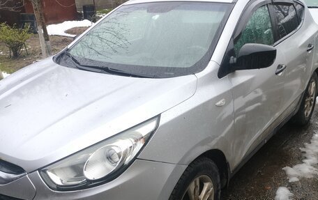 Hyundai ix35 I рестайлинг, 2011 год, 1 000 000 рублей, 2 фотография