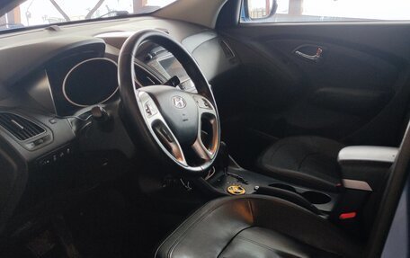 Hyundai ix35 I рестайлинг, 2012 год, 1 150 000 рублей, 10 фотография