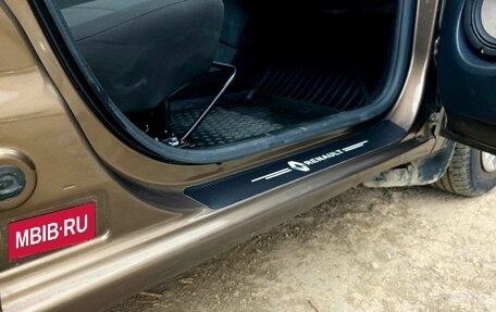 Renault Logan II, 2018 год, 650 000 рублей, 10 фотография