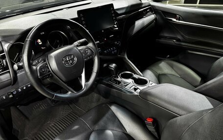 Toyota Camry, 2021 год, 3 100 000 рублей, 8 фотография