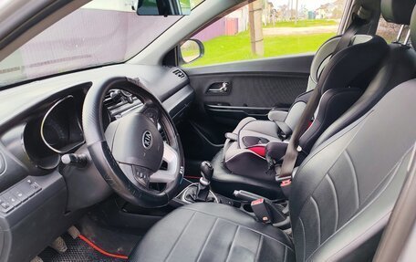 KIA Rio III рестайлинг, 2012 год, 900 000 рублей, 9 фотография