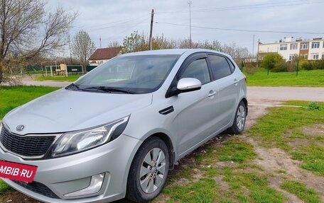 KIA Rio III рестайлинг, 2012 год, 900 000 рублей, 4 фотография