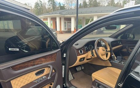 Bentley Bentayga I, 2016 год, 7 250 000 рублей, 6 фотография