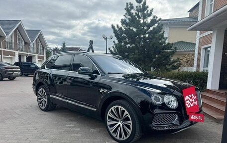 Bentley Bentayga I, 2016 год, 7 250 000 рублей, 3 фотография
