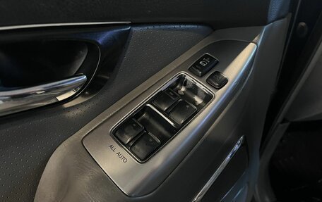 Toyota Land Cruiser Prado 120 рестайлинг, 2008 год, 2 600 000 рублей, 21 фотография