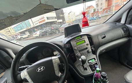 Hyundai Grand Starex Grand Starex I рестайлинг 2, 2010 год, 1 550 000 рублей, 8 фотография