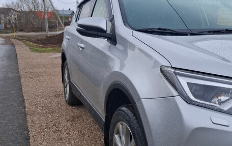 Toyota RAV4, 2015 год, 2 550 000 рублей, 3 фотография