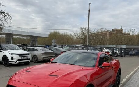 Ford Mustang VI рестайлинг, 2020 год, 3 500 000 рублей, 2 фотография