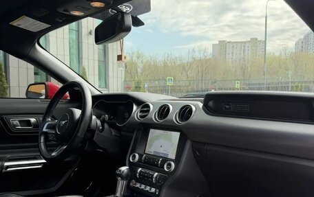 Ford Mustang VI рестайлинг, 2020 год, 3 500 000 рублей, 11 фотография