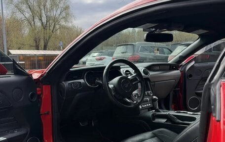 Ford Mustang VI рестайлинг, 2020 год, 3 500 000 рублей, 14 фотография