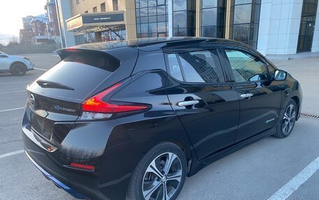 Nissan Leaf II, 2017 год, 1 420 000 рублей, 5 фотография