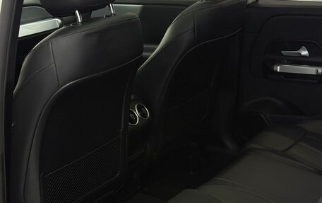 Mercedes-Benz GLB, 2021 год, 2 700 000 рублей, 7 фотография