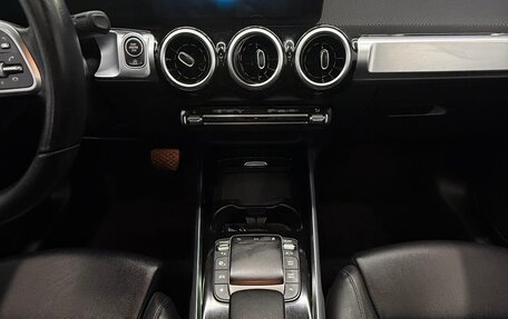 Mercedes-Benz GLB, 2021 год, 2 700 000 рублей, 9 фотография