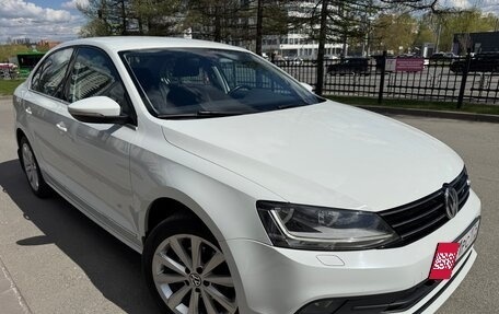 Volkswagen Jetta VI, 2017 год, 1 300 000 рублей, 5 фотография