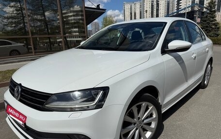 Volkswagen Jetta VI, 2017 год, 1 300 000 рублей, 3 фотография