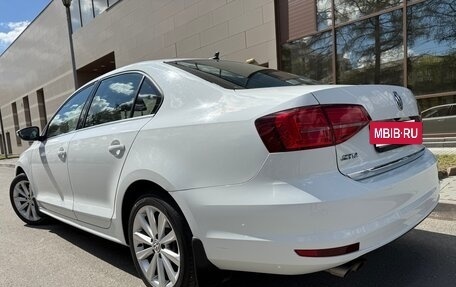 Volkswagen Jetta VI, 2017 год, 1 300 000 рублей, 6 фотография