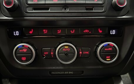 Volkswagen Jetta VI, 2014 год, 1 070 000 рублей, 14 фотография