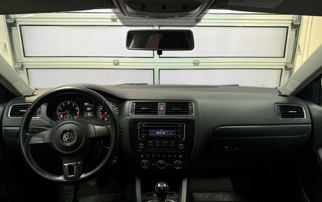 Volkswagen Jetta VI, 2014 год, 1 070 000 рублей, 11 фотография