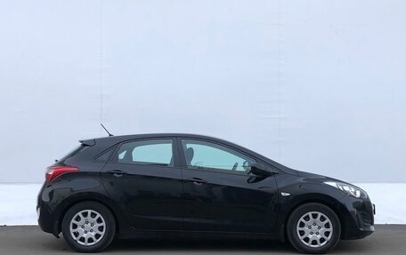 Hyundai i30 II рестайлинг, 2013 год, 925 000 рублей, 4 фотография