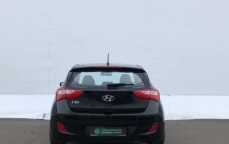 Hyundai i30 II рестайлинг, 2013 год, 925 000 рублей, 6 фотография