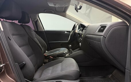 Volkswagen Jetta VI, 2014 год, 1 070 000 рублей, 20 фотография