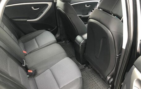 Hyundai i30 II рестайлинг, 2013 год, 925 000 рублей, 10 фотография