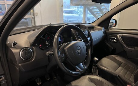 Renault Duster I рестайлинг, 2017 год, 1 500 000 рублей, 22 фотография