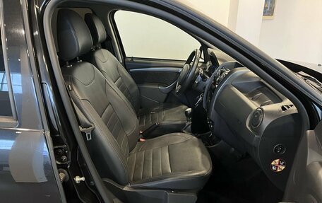 Renault Duster I рестайлинг, 2017 год, 1 500 000 рублей, 28 фотография