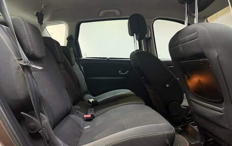 Renault Scenic III, 2010 год, 765 000 рублей, 16 фотография