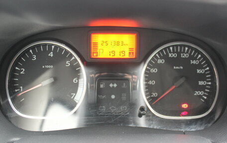 Renault Duster I рестайлинг, 2015 год, 787 000 рублей, 18 фотография