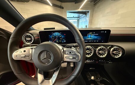 Mercedes-Benz CLA, 2019 год, 3 050 000 рублей, 14 фотография