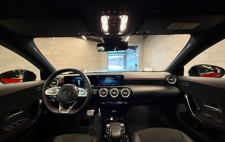 Mercedes-Benz CLA, 2019 год, 3 050 000 рублей, 16 фотография