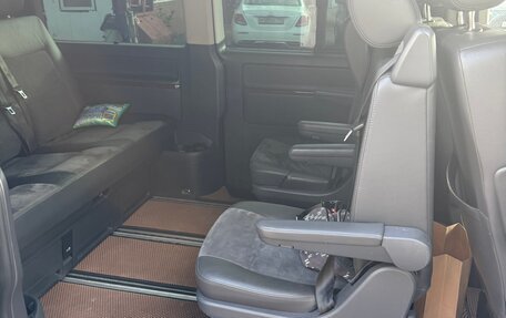 Volkswagen Multivan T5, 2009 год, 2 290 000 рублей, 11 фотография