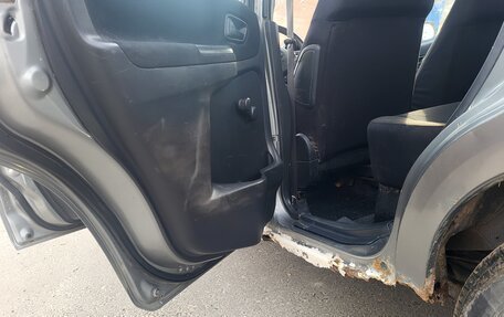 Suzuki Ignis II (HR), 2003 год, 230 000 рублей, 8 фотография