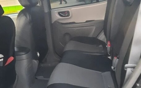 Hyundai Santa Fe III рестайлинг, 2005 год, 500 000 рублей, 15 фотография