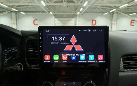 Mitsubishi Outlander III рестайлинг 3, 2013 год, 1 199 000 рублей, 19 фотография