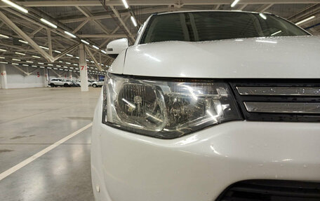 Mitsubishi Outlander III рестайлинг 3, 2013 год, 1 199 000 рублей, 21 фотография