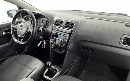 Volkswagen Polo VI (EU Market), 2017 год, 970 000 рублей, 14 фотография