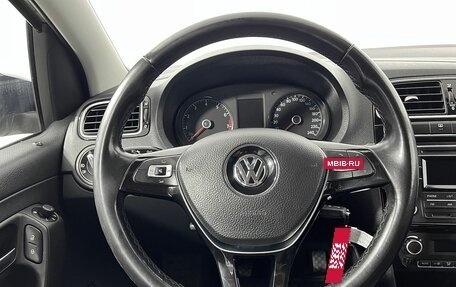 Volkswagen Polo VI (EU Market), 2017 год, 970 000 рублей, 17 фотография