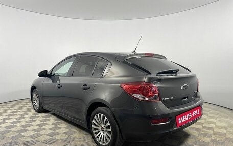 Chevrolet Cruze II, 2014 год, 810 000 рублей, 3 фотография