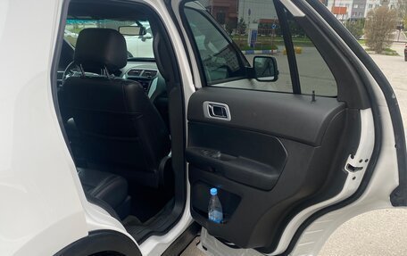 Ford Explorer VI, 2013 год, 2 200 000 рублей, 9 фотография