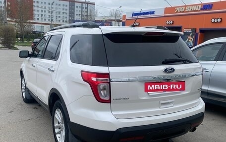 Ford Explorer VI, 2013 год, 2 200 000 рублей, 3 фотография