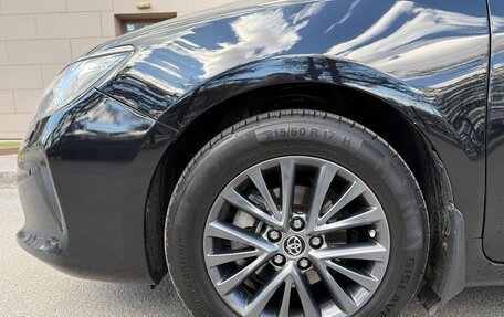 Toyota Camry, 2017 год, 2 400 000 рублей, 13 фотография