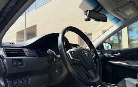 Toyota Camry, 2017 год, 2 400 000 рублей, 15 фотография