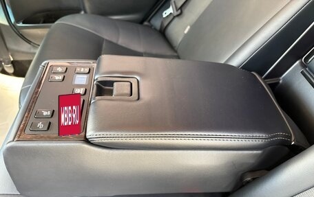 Toyota Camry, 2017 год, 2 400 000 рублей, 25 фотография