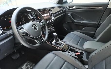 Volkswagen T-Roc I, 2022 год, 2 150 000 рублей, 6 фотография