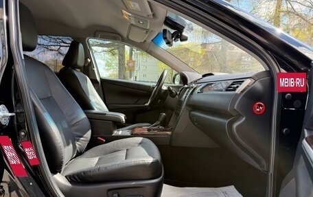 Toyota Camry, 2017 год, 2 400 000 рублей, 18 фотография