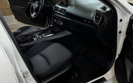 Mazda 3, 2013 год, 1 290 000 рублей, 14 фотография