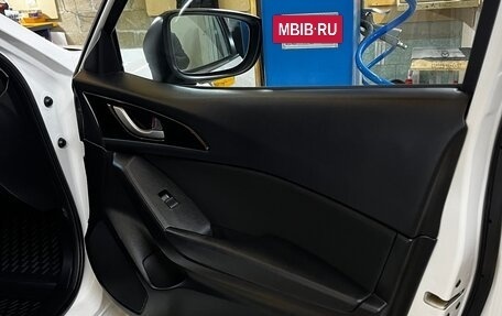 Mazda 3, 2013 год, 1 290 000 рублей, 18 фотография